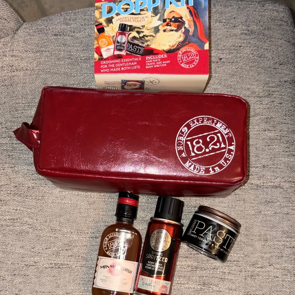 18.21 Dopp Kit set made in the USA